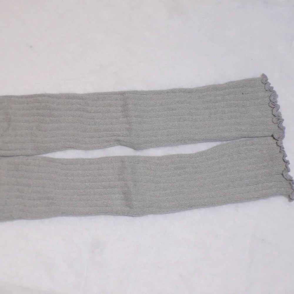Leg Warmers Light Gray Ribbed Knit NEW - Picture 4 of 4